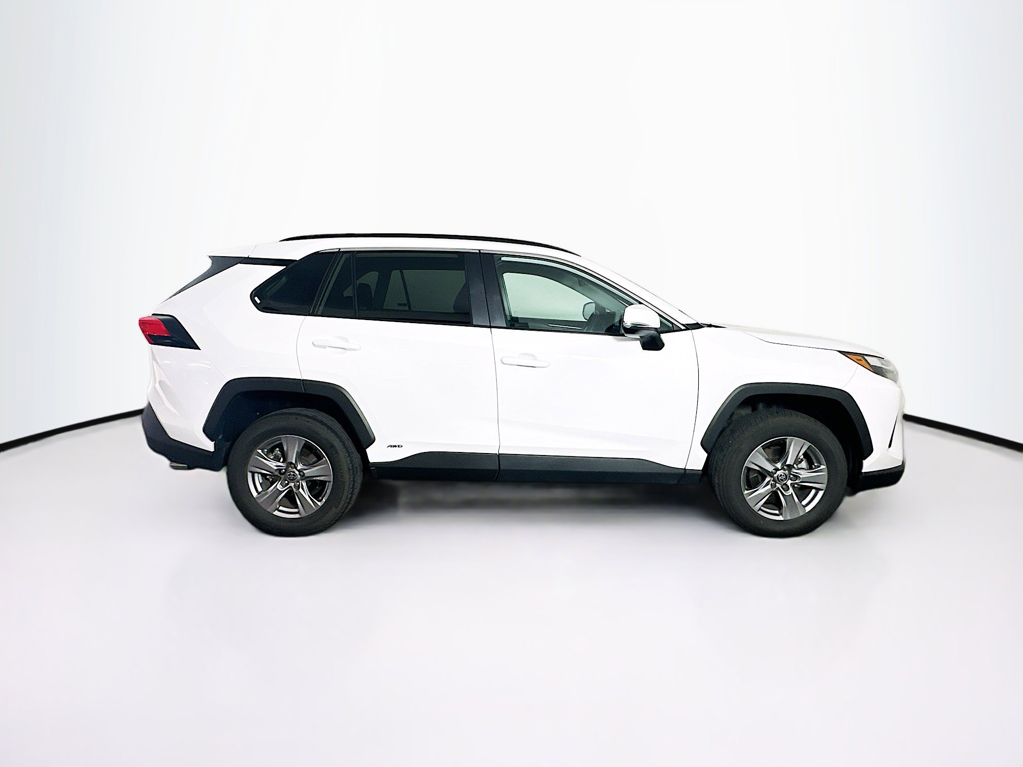 Used 2024 Toyota RAV4 XLE image 10