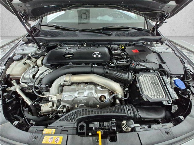 Used 2025 Mercedes-Benz CLA 250 image 27