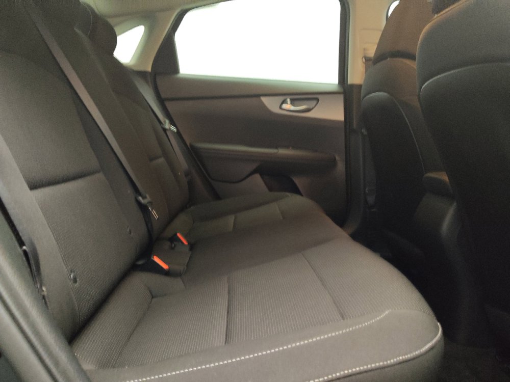 Used 2020 Kia Forte Sedan FWD image 19