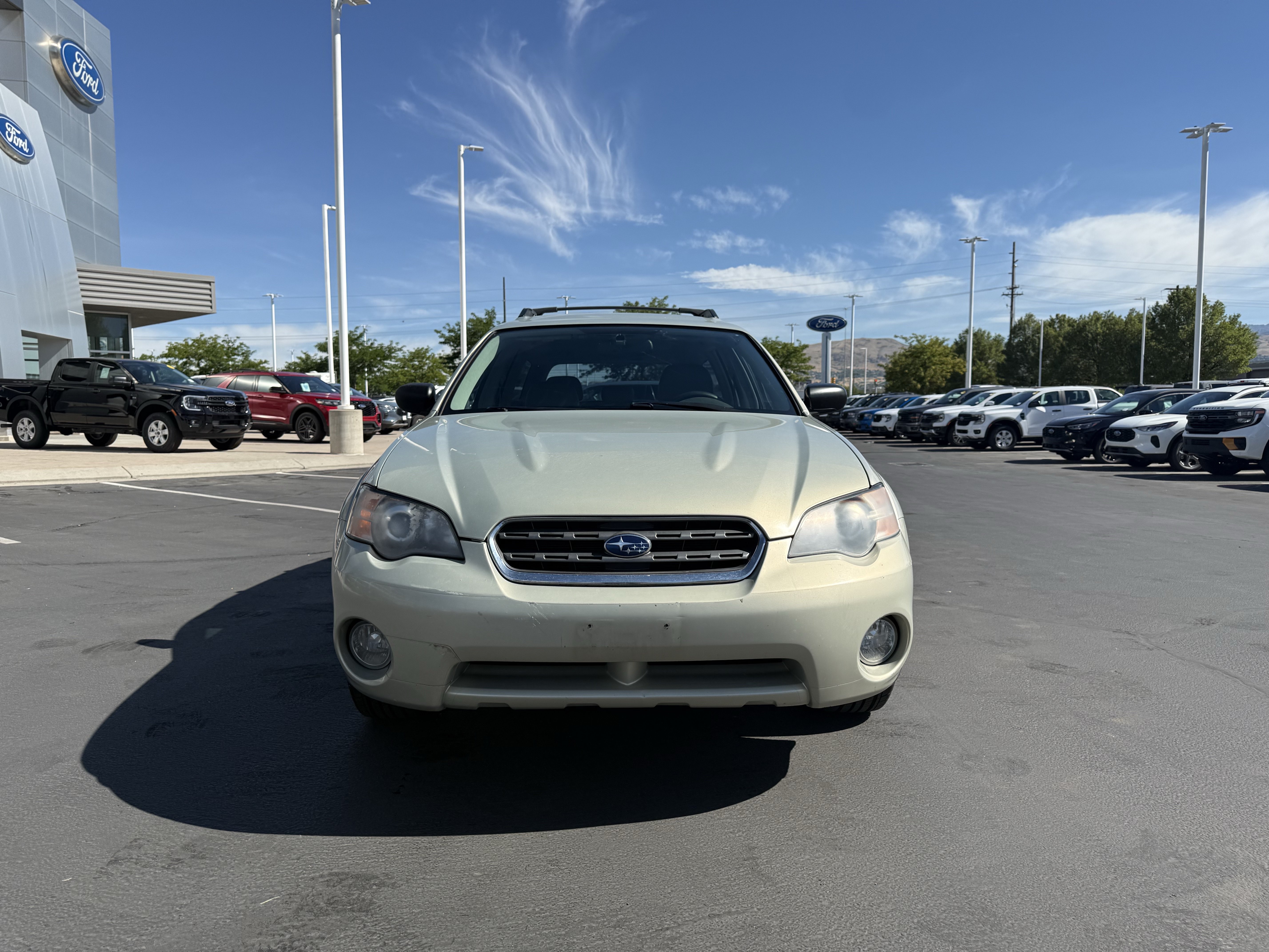 Used 2005 Subaru Outback 2.5i AWD/4WD image 8