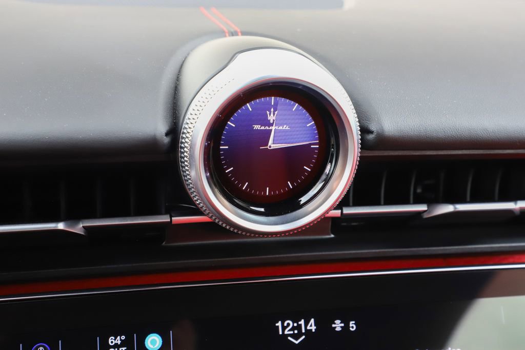 Used 2024 Maserati GranTurismo Trofeo AWD/4WD image 28