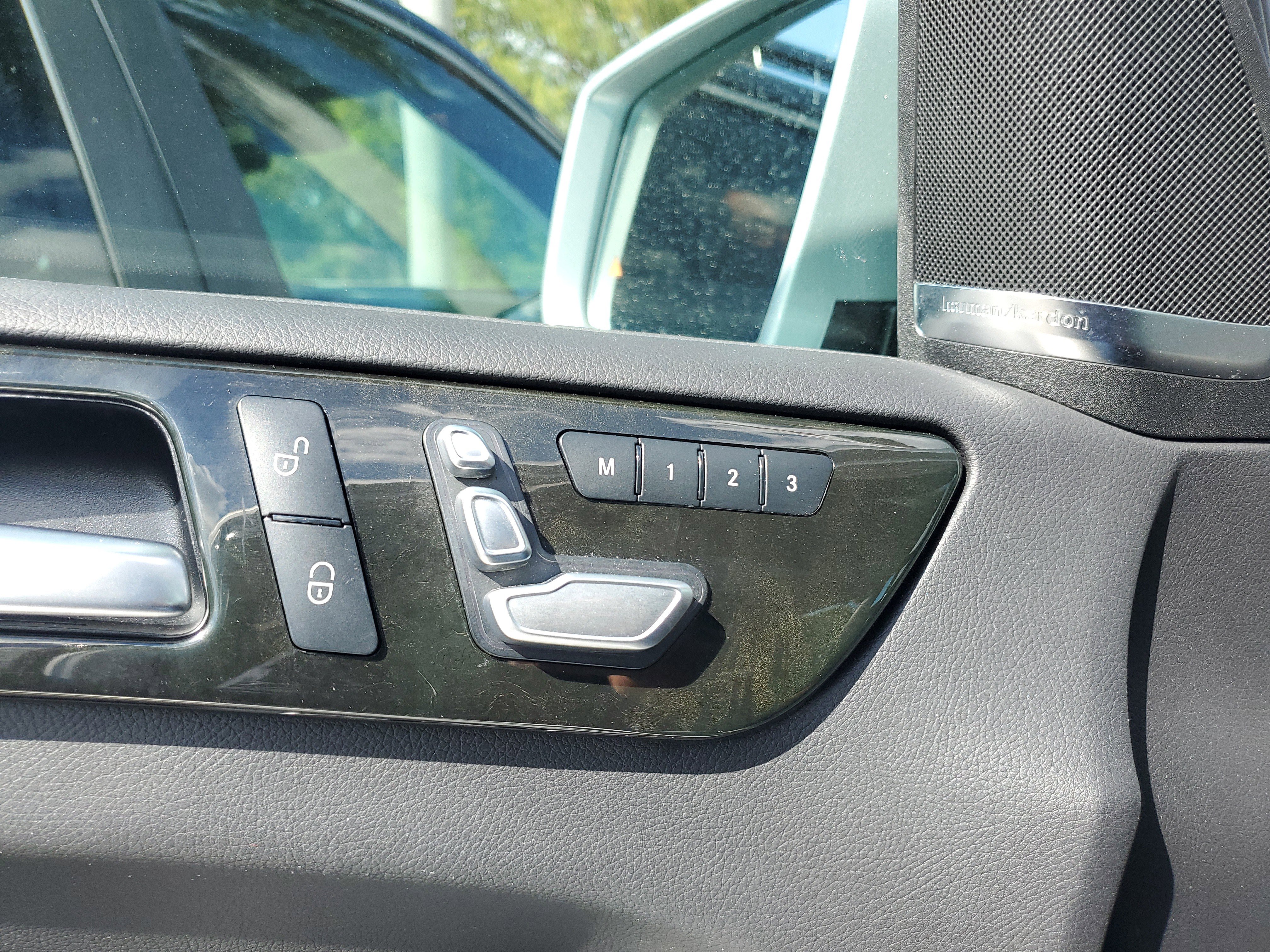 Used 2019 Mercedes-Benz GLS 450 4MATIC image 19