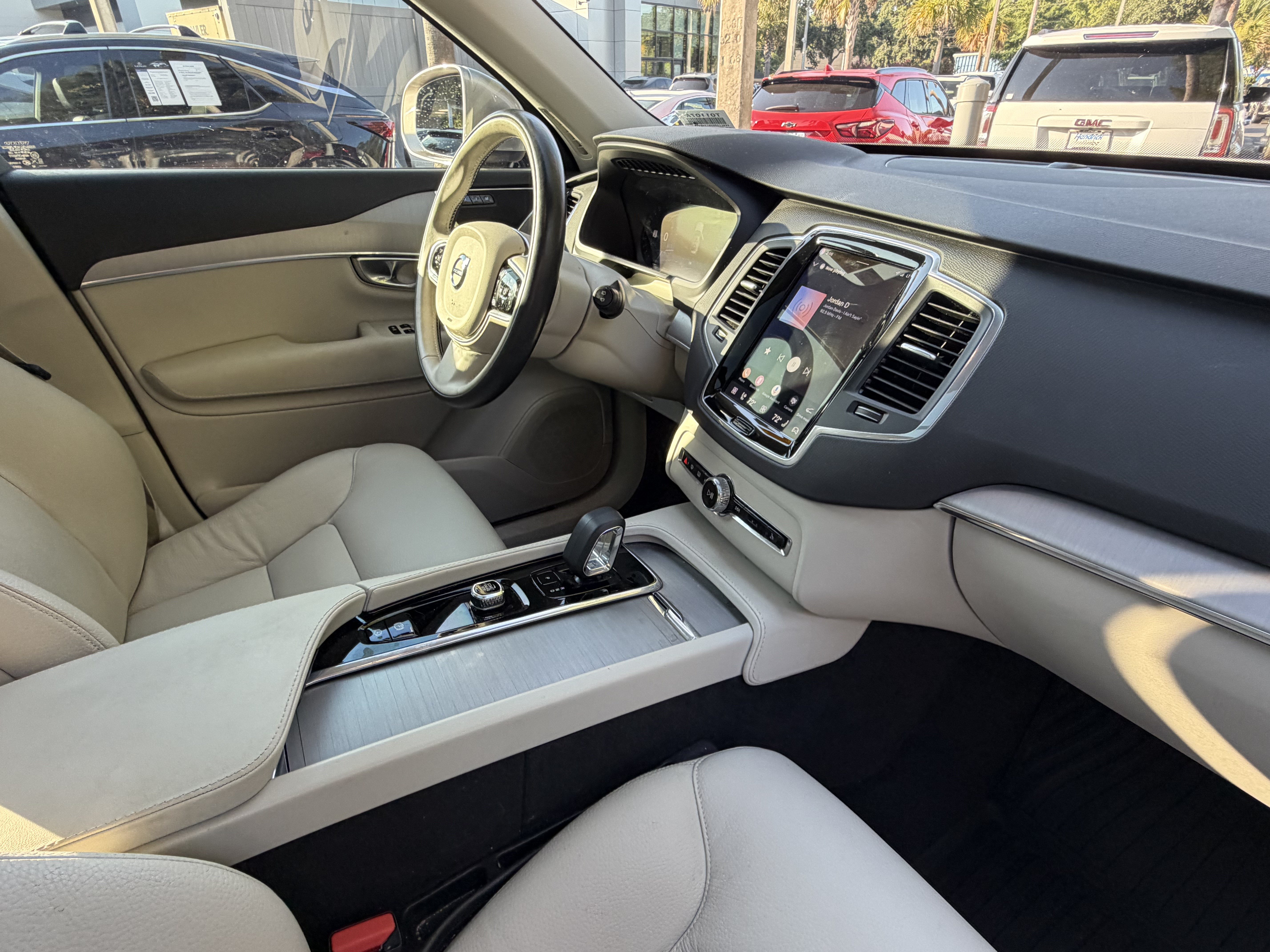Used 2024 Volvo XC90 B5 Core w/ Climate Package AWD/4WD image 46