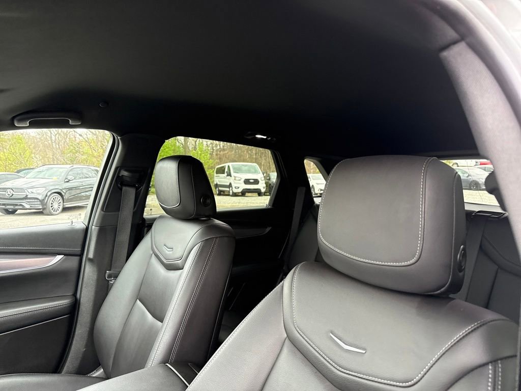 Certified 2023 Cadillac XT5 Luxury image 2