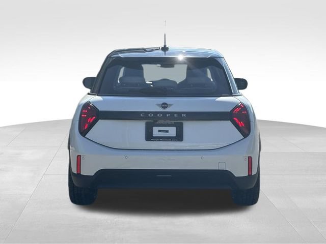 New 2026 MINI Cooper 4-Door Hardtop FWD image 6