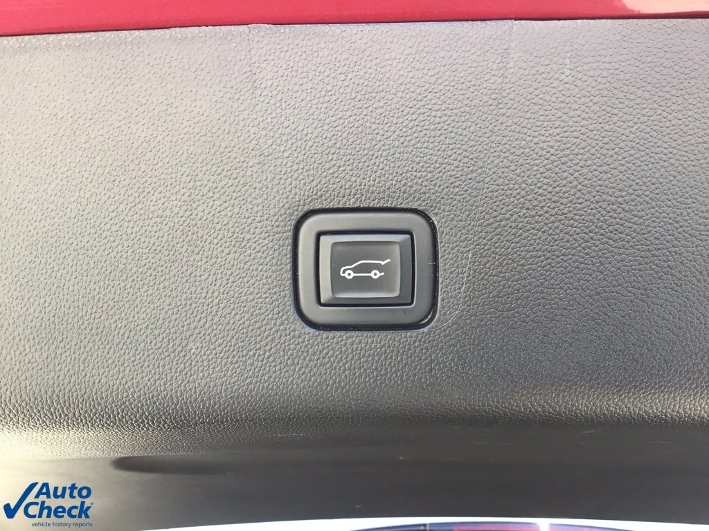 Used 2021 Chevrolet Traverse LT image 7