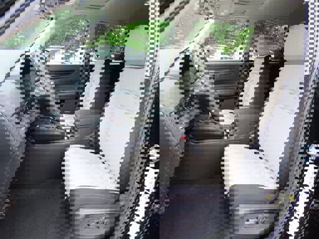 New 2026 Honda CR-V EX image 12