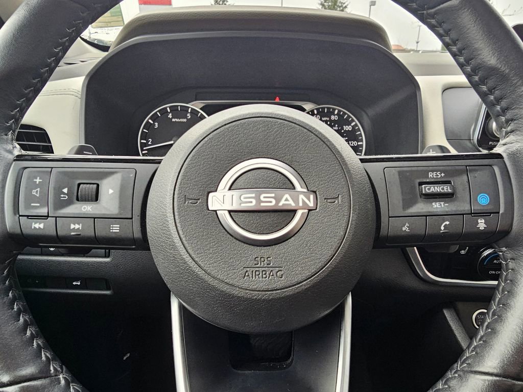 Certified 2023 Nissan Rogue SV w/ SV Premium Package AWD/4WD image 19