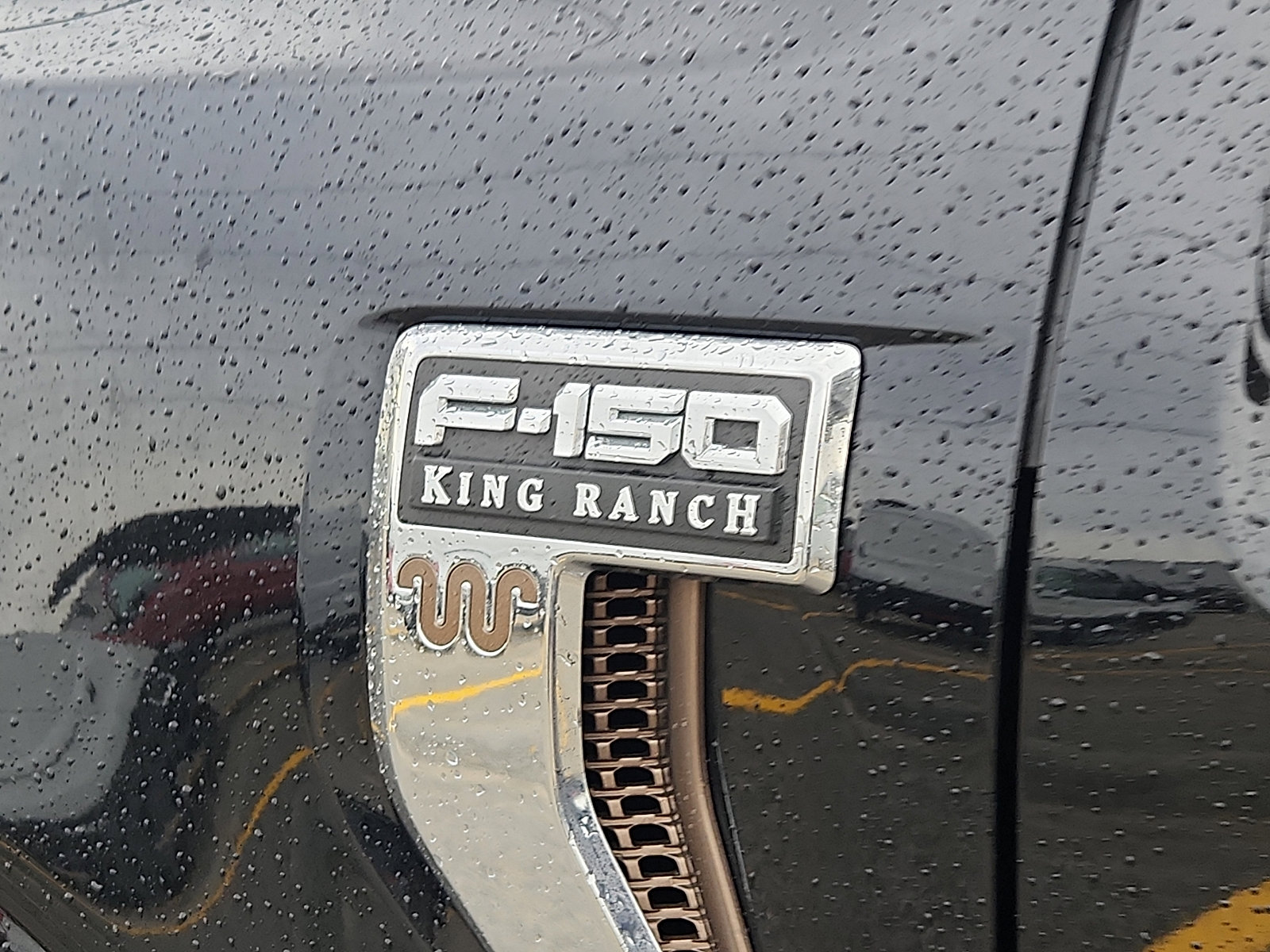 New 2025 Ford F150 King Ranch w/ FX4 Off-Road Package image 19