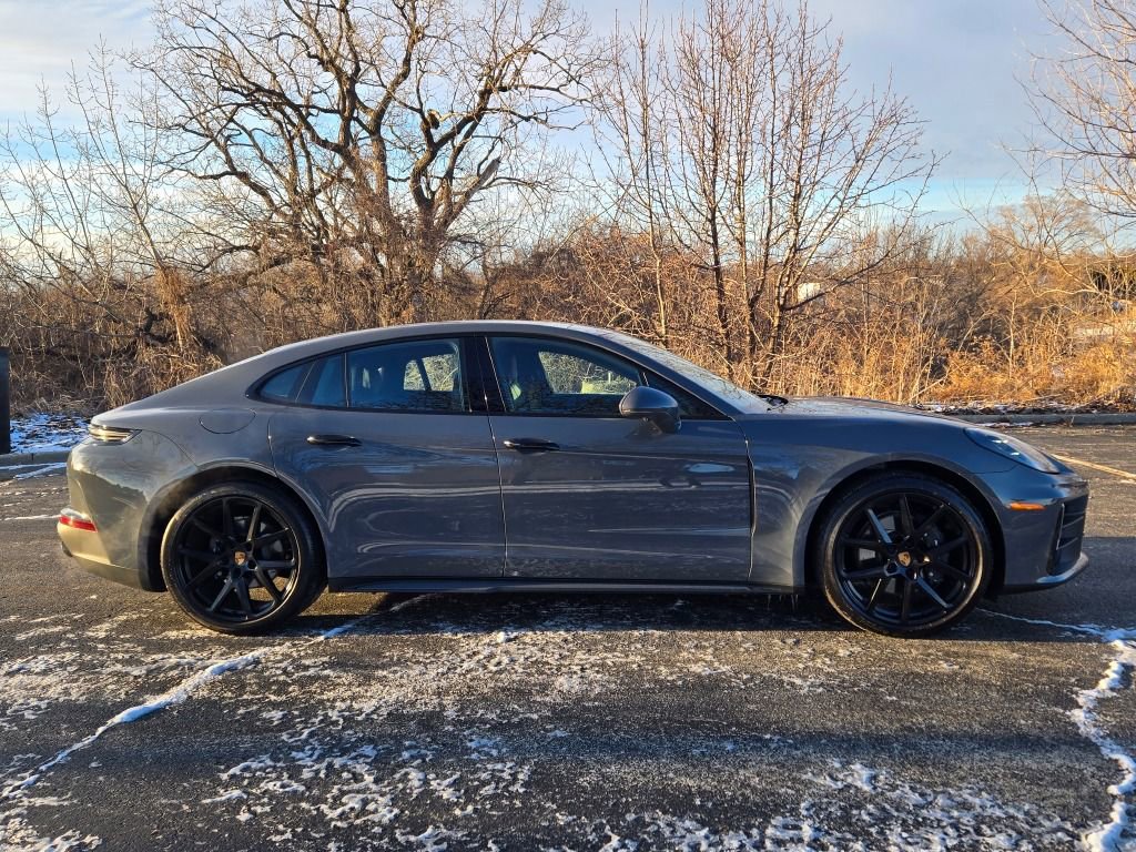 Used 2025 Porsche Panamera 4 image 8
