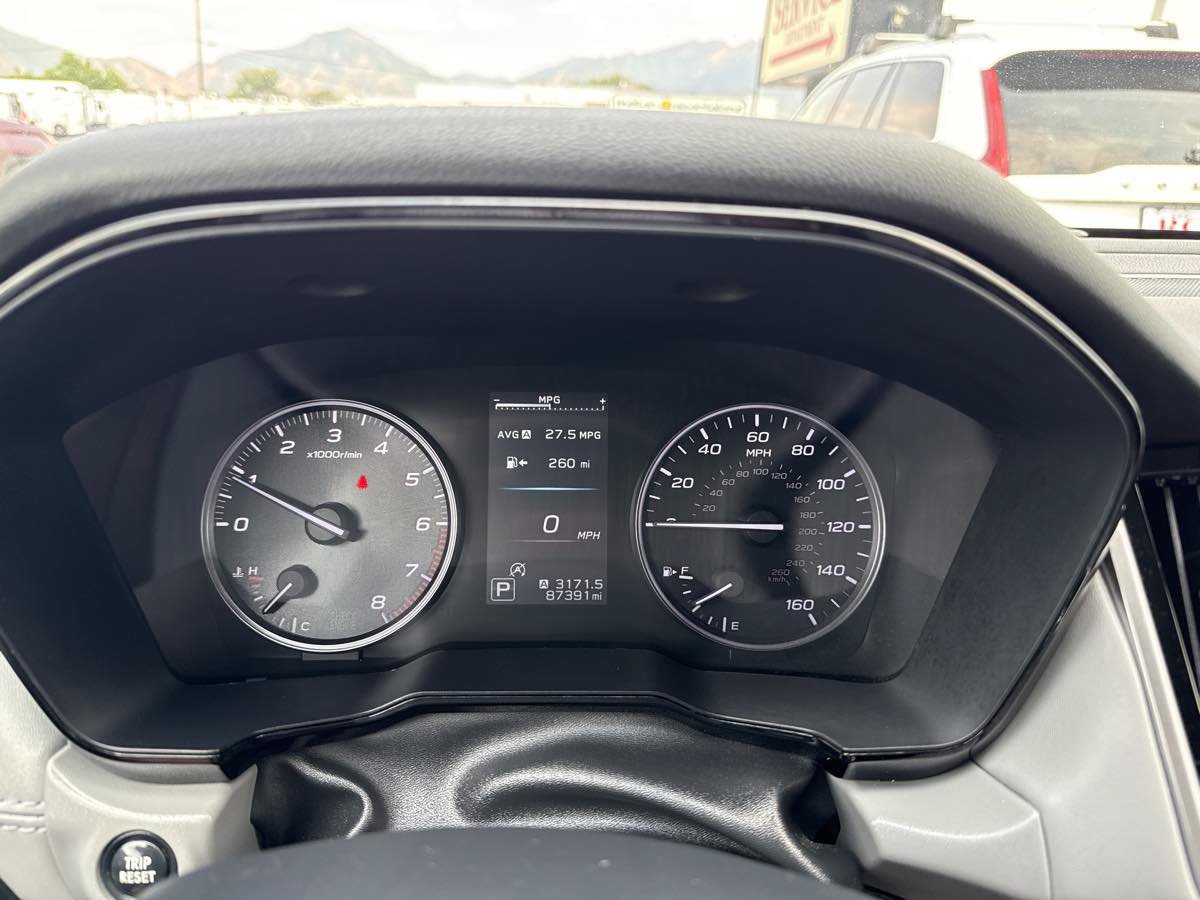 Used 2022 Subaru Outback Premium AWD/4WD image 25