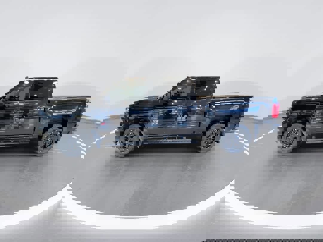 Used 2017 Chevrolet Silverado 1500 LTZ Z71 w/ LTZ Plus Package image 5