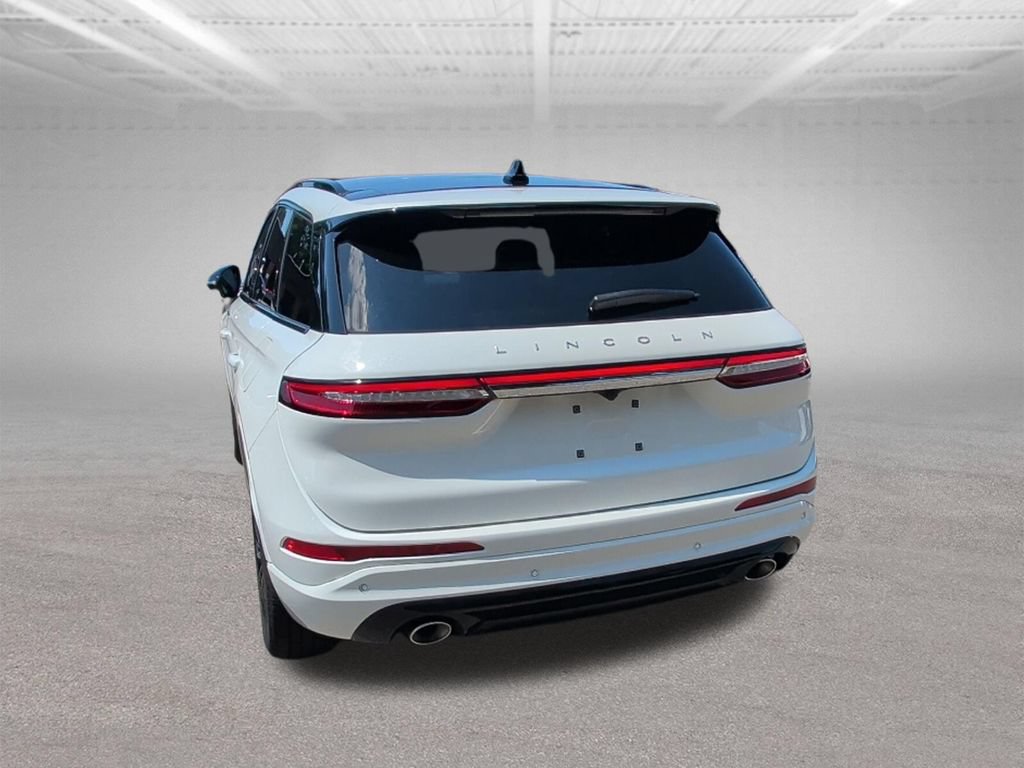 Used 2025 Lincoln Corsair Grand Touring w/ Equipment Group 302A AWD/4WD image 14