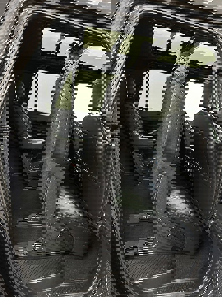 Used 2020 Ford Expedition Max Limited w/ Equipment Group 301A image 39