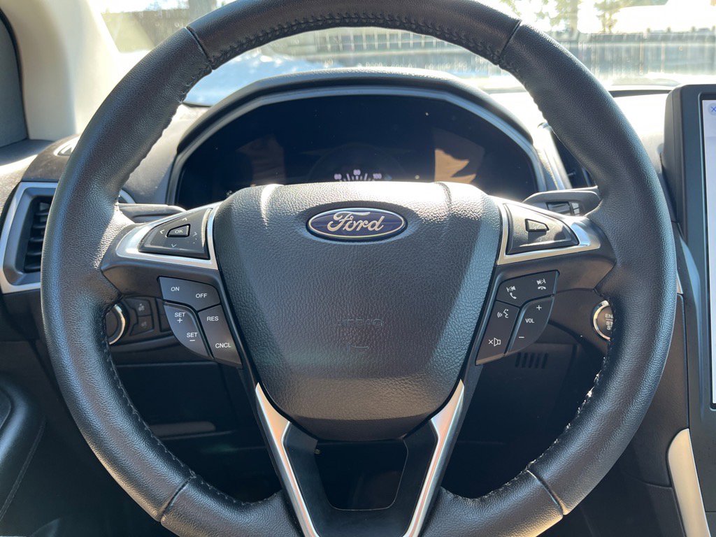 Used 2024 Ford Edge SEL w/ Convenience Package image 24