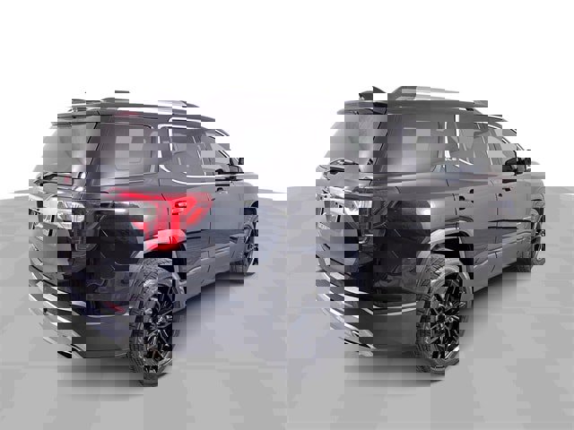 Used 2021 GMC Acadia SLE w/ Driver Convenience Package image 8