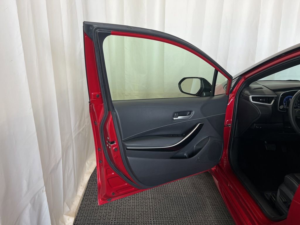 Used 2023 Toyota Corolla XSE FWD image 18