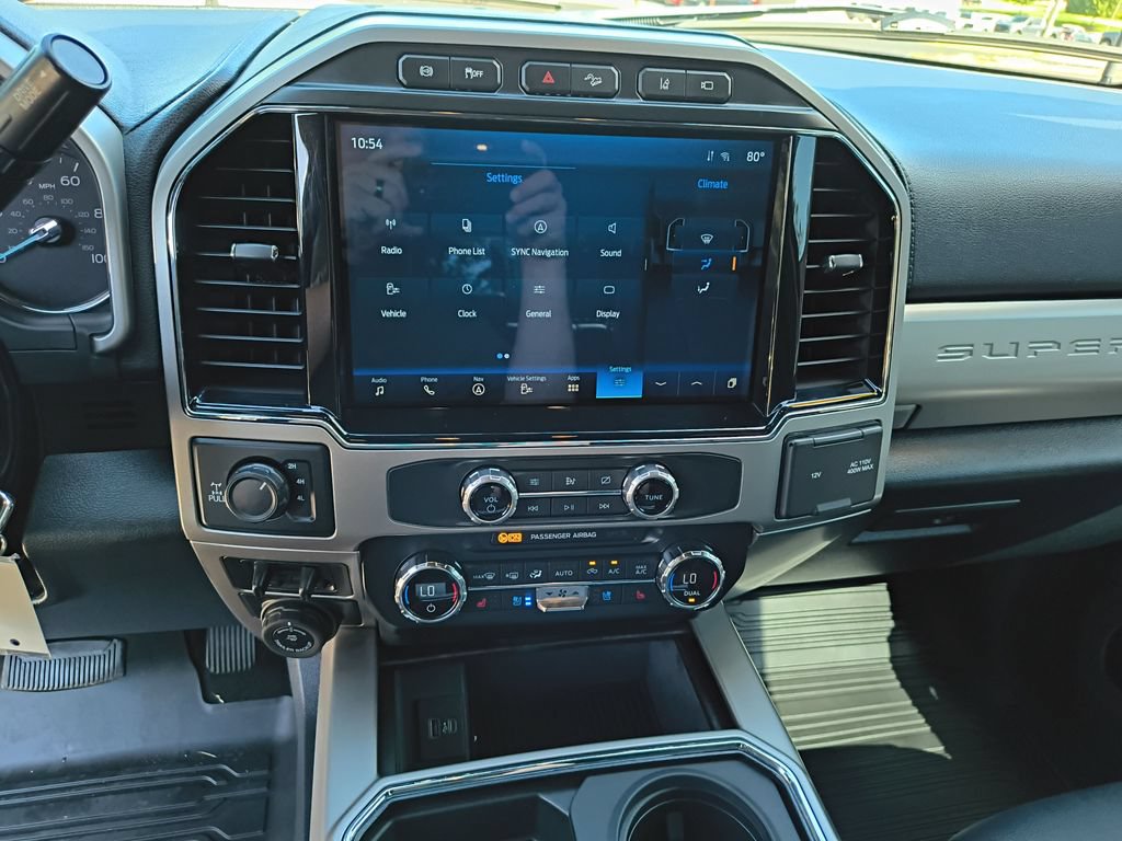 Used 2022 Ford F250 Lariat w/ Black Appearance Package AWD/4WD image 17