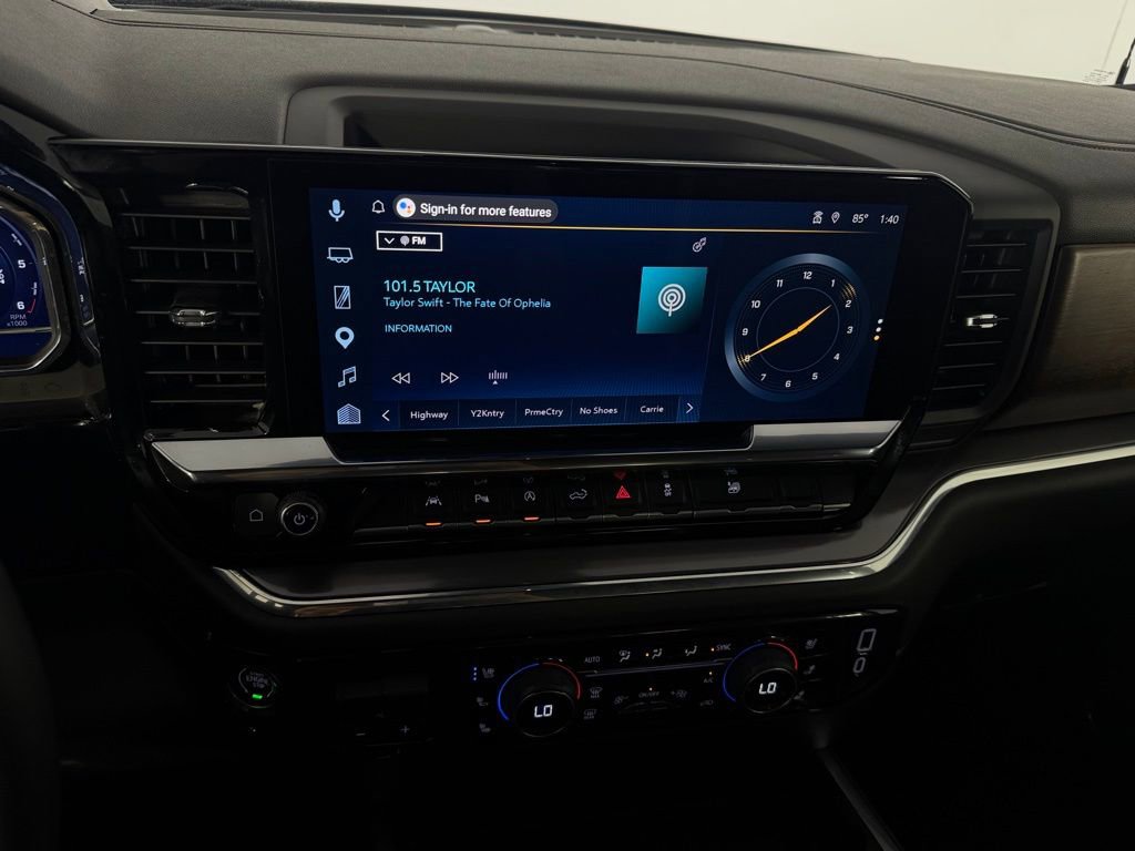 Used 2024 Chevrolet Silverado 1500 High Country w/ High Country Premium Package image 18