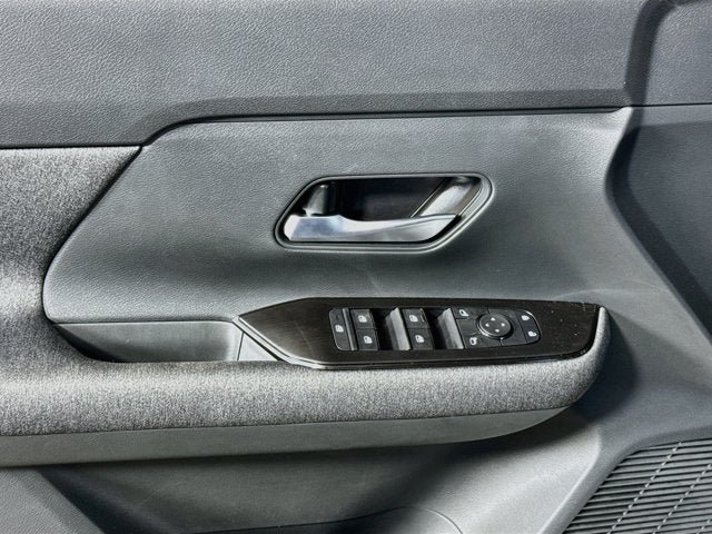 New 2026 Nissan Kicks SV AWD/4WD image 15