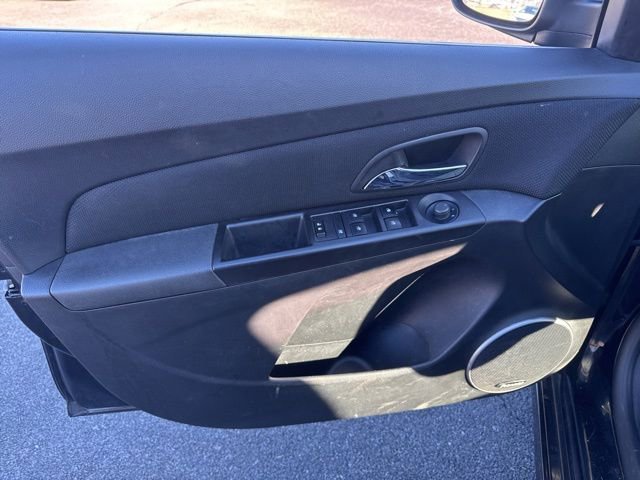 Used 2015 Chevrolet Cruze LTZ w/ Sun, Sound and Sport Package image 15