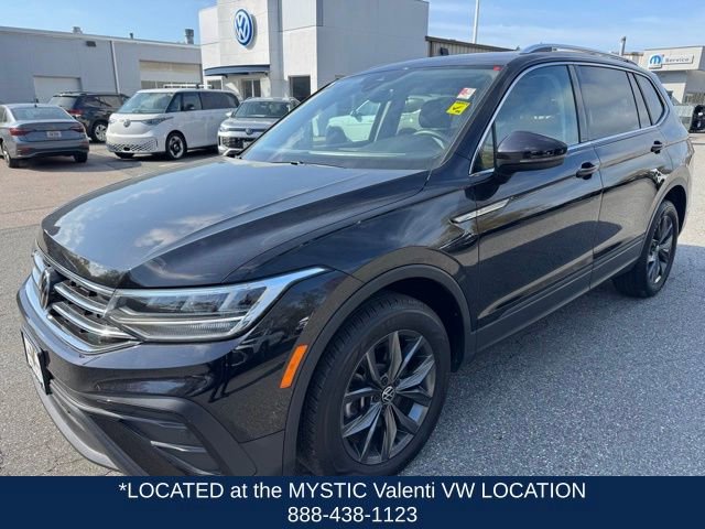 Certified 2022 Volkswagen Tiguan SE w/ Panoramic Sunroof Package