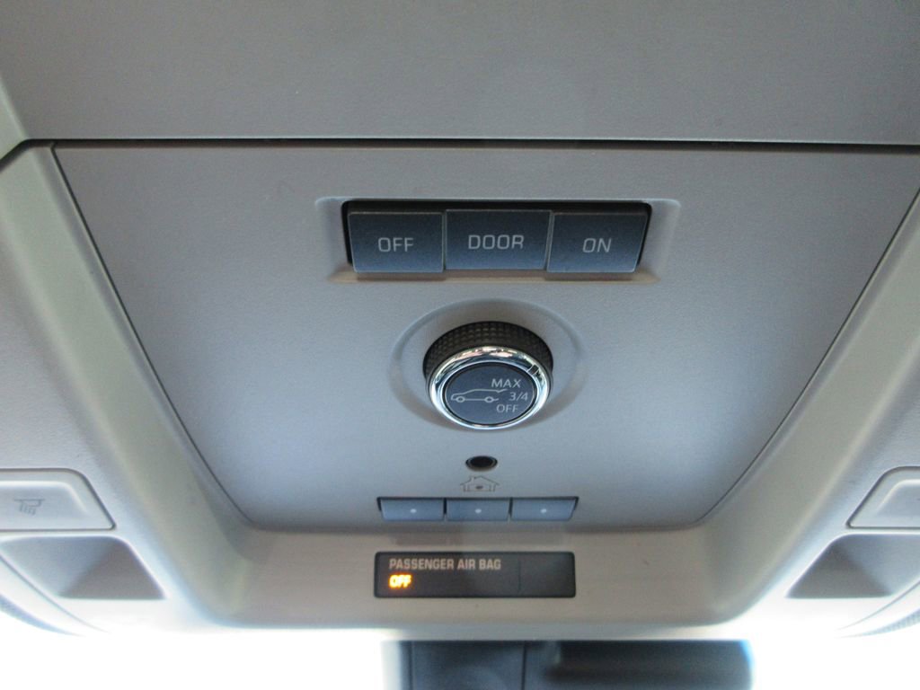 Used 2019 Chevrolet Tahoe LT image 34