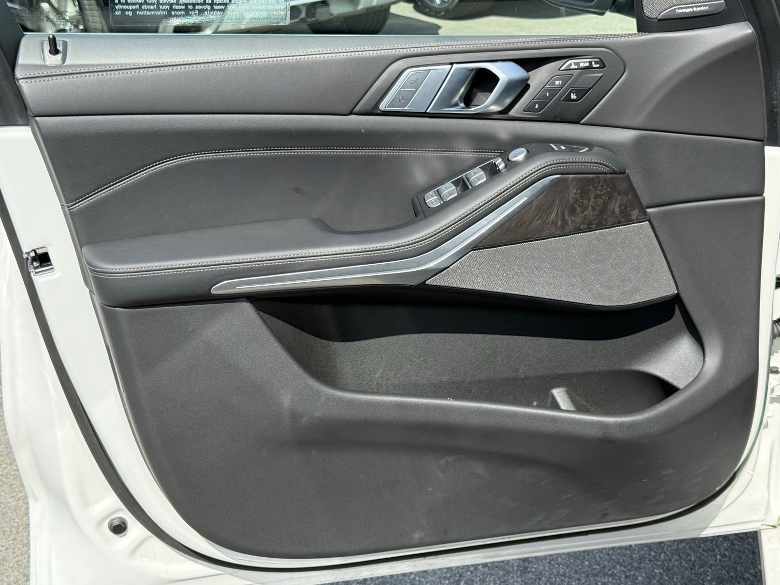 Used 2026 BMW X7 xDrive40i image 19