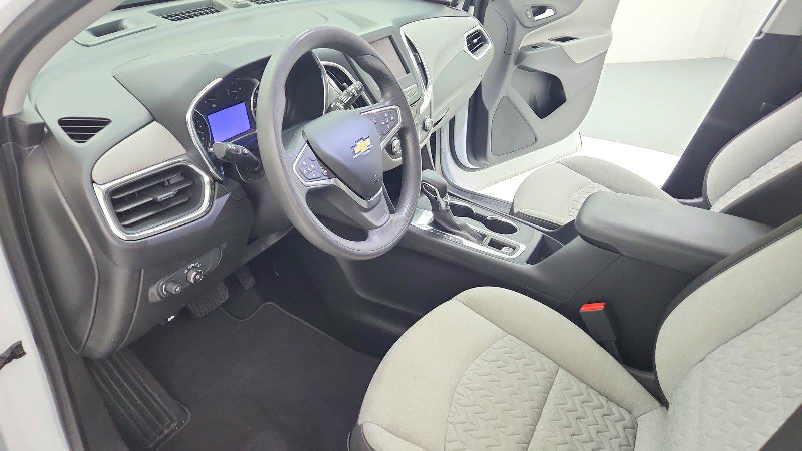 Used 2022 Chevrolet Equinox LT FWD image 16