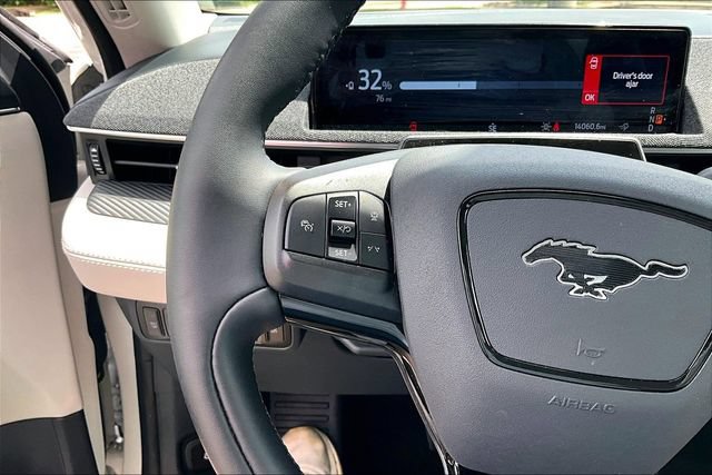 Used 2025 Ford Mustang Mach-E Premium AWD/4WD image 11