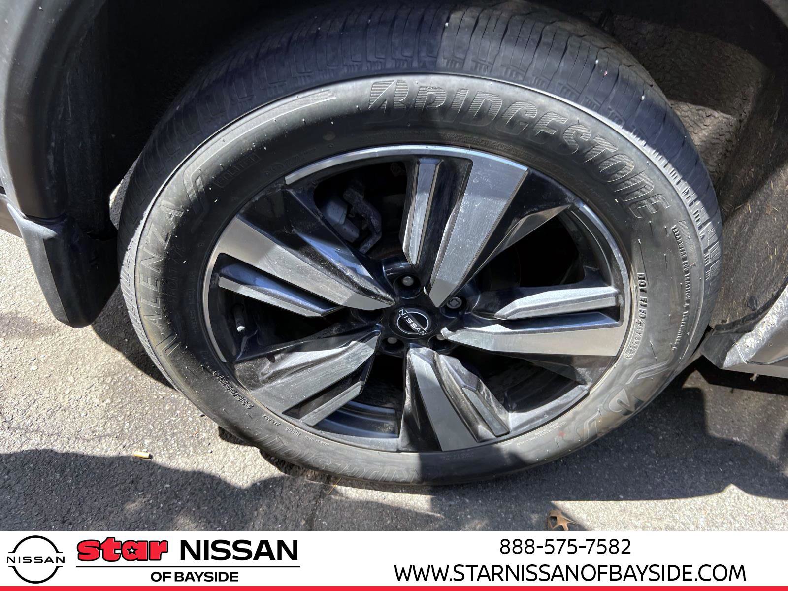 Used 2023 Nissan Rogue SL image 6