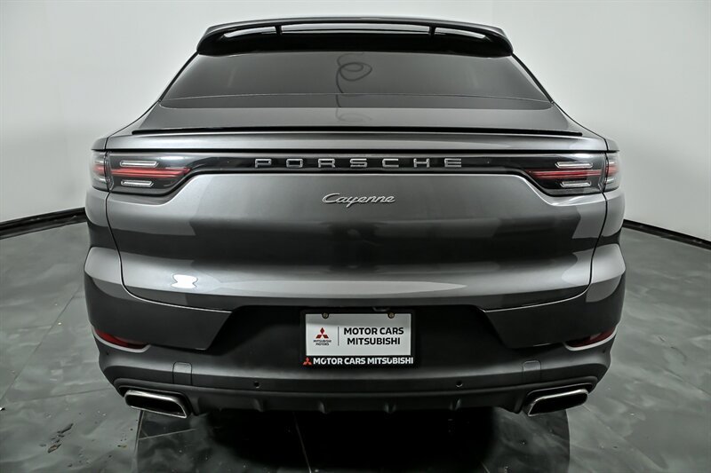 Used 2021 Porsche Cayenne Coupe AWD/4WD image 8