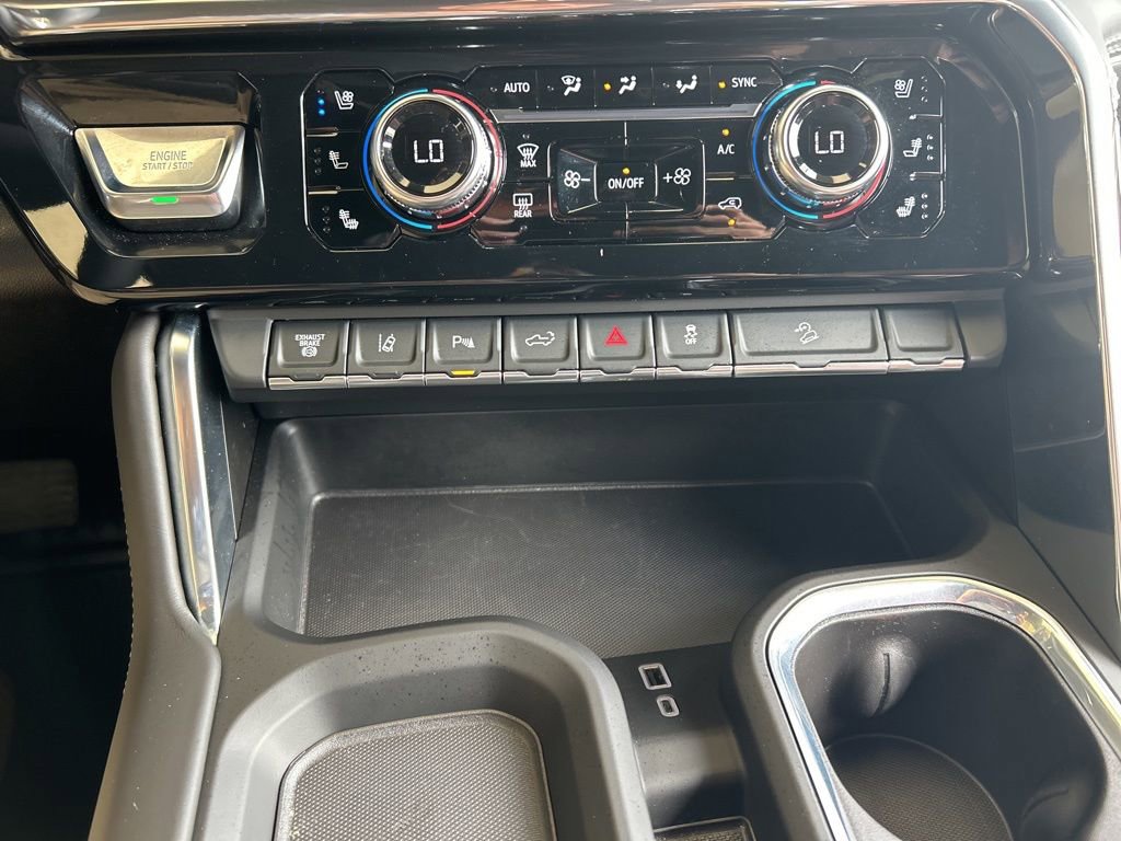 Used 2024 GMC Sierra 2500 Denali Ultimate image 21