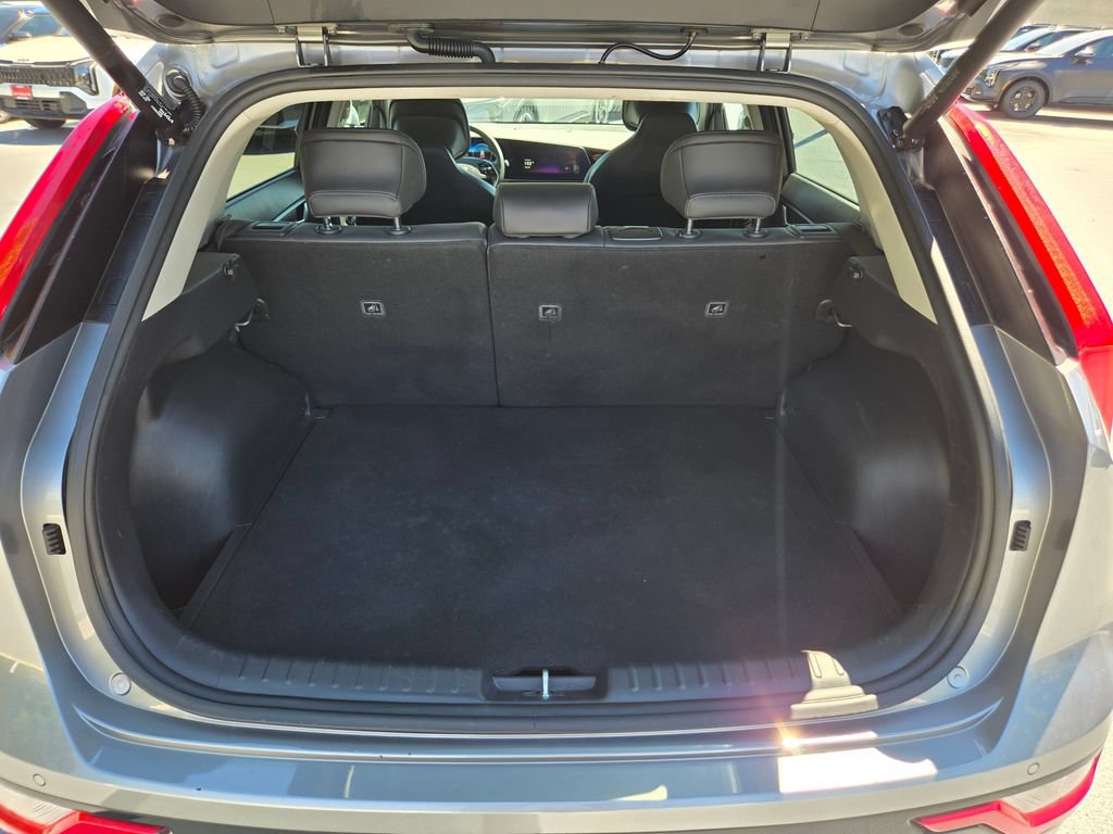 Used 2024 Kia Niro Wind w/ Wind Preserve Package FWD image 14