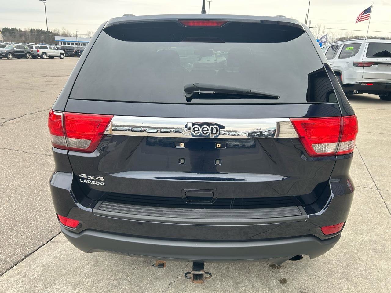 Used 2011 Jeep Grand Cherokee Laredo w/ Security & Convenience Group image 6