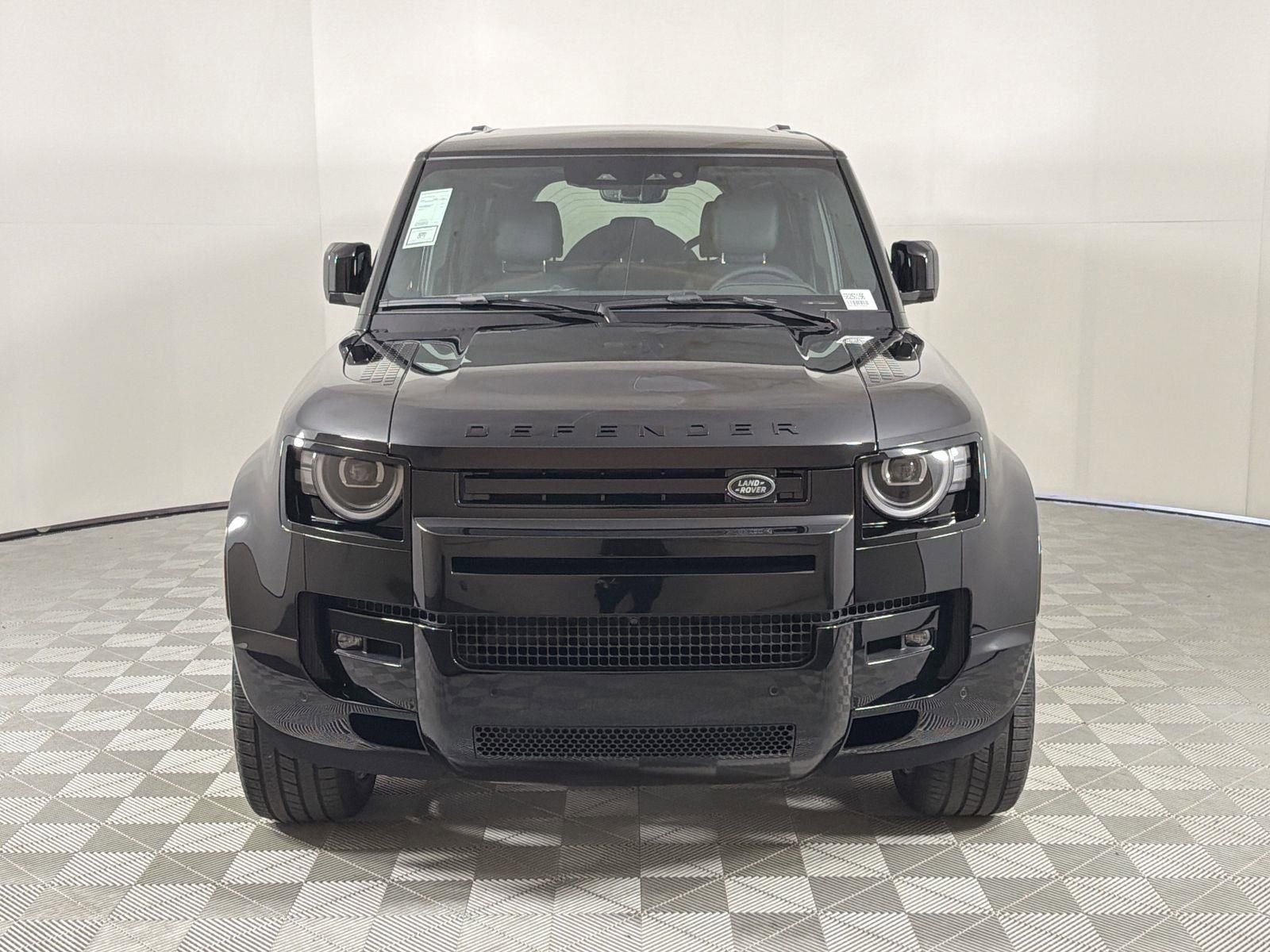 New 2026 Land Rover Defender 110 X-Dynamic SE image 8