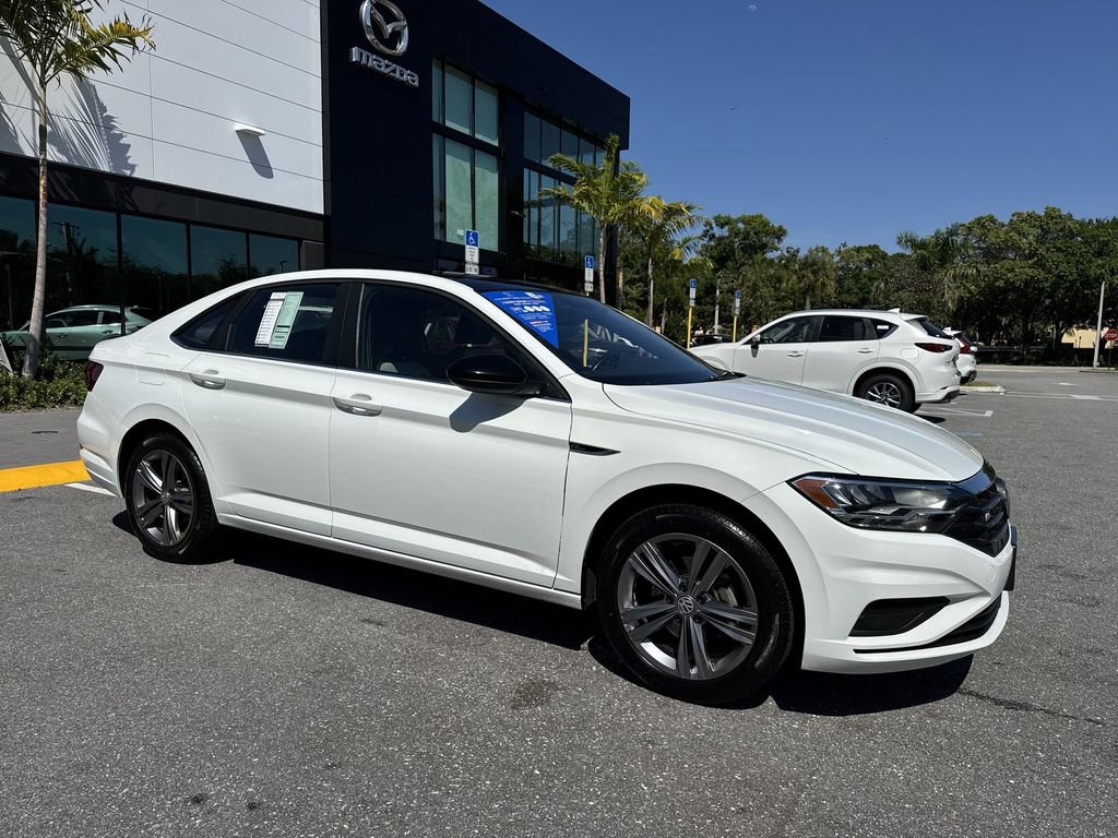 Used 2019 Volkswagen Jetta R-Line w/ R-Line Cold Weather Package image 7