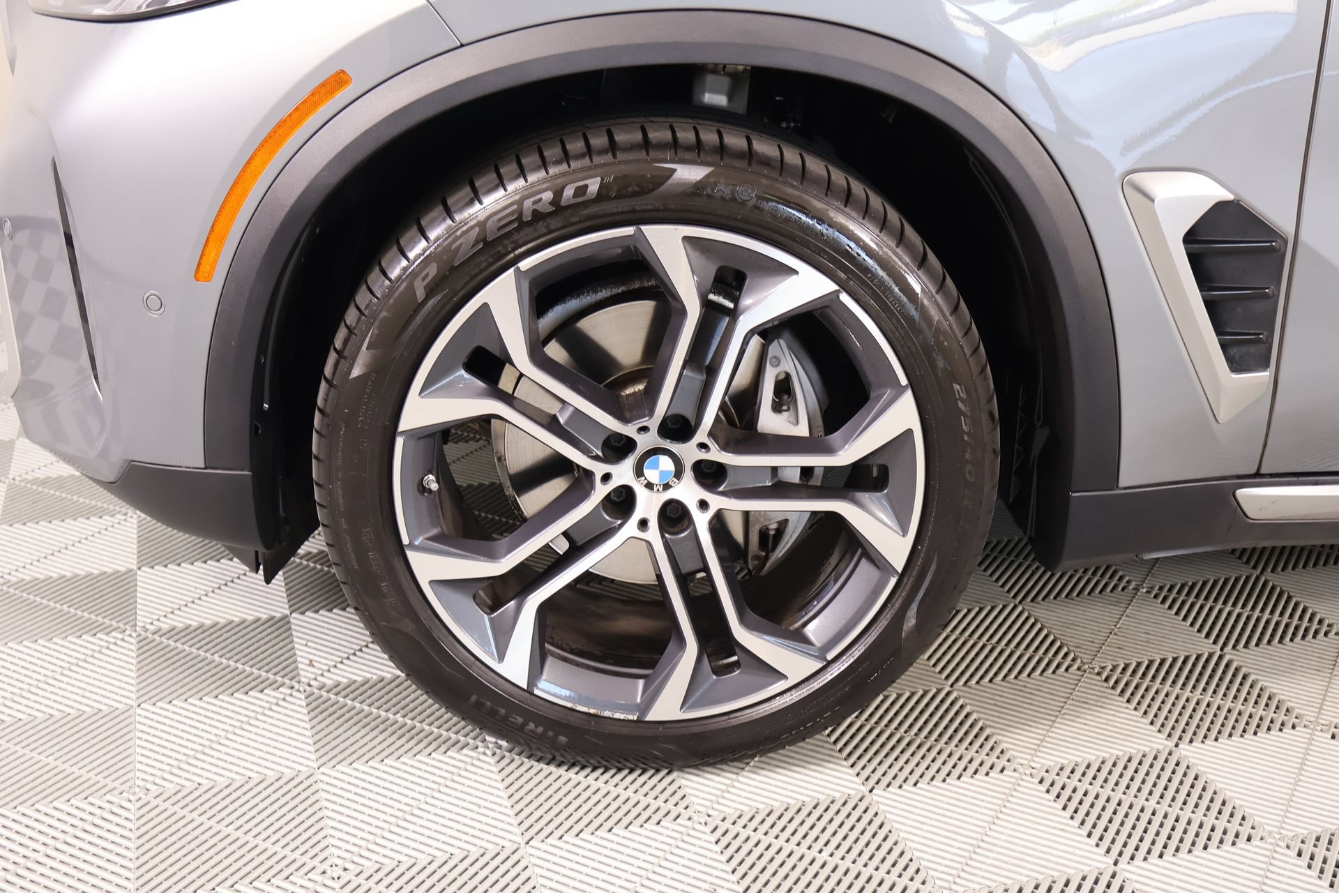 Used 2024 BMW X5 xDrive40i AWD/4WD image 19