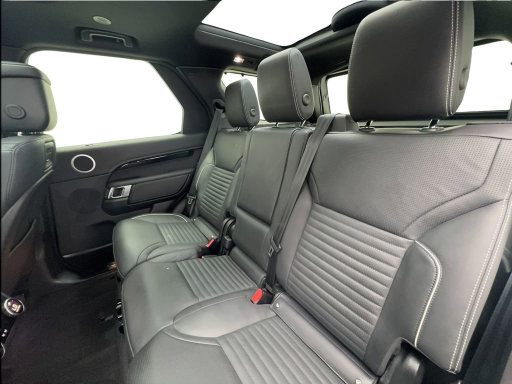Used 2023 Land Rover Discovery HSE R-Dynamic image 25