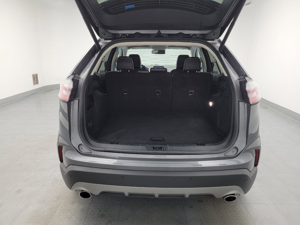 Used 2024 Ford Edge Titanium image 29