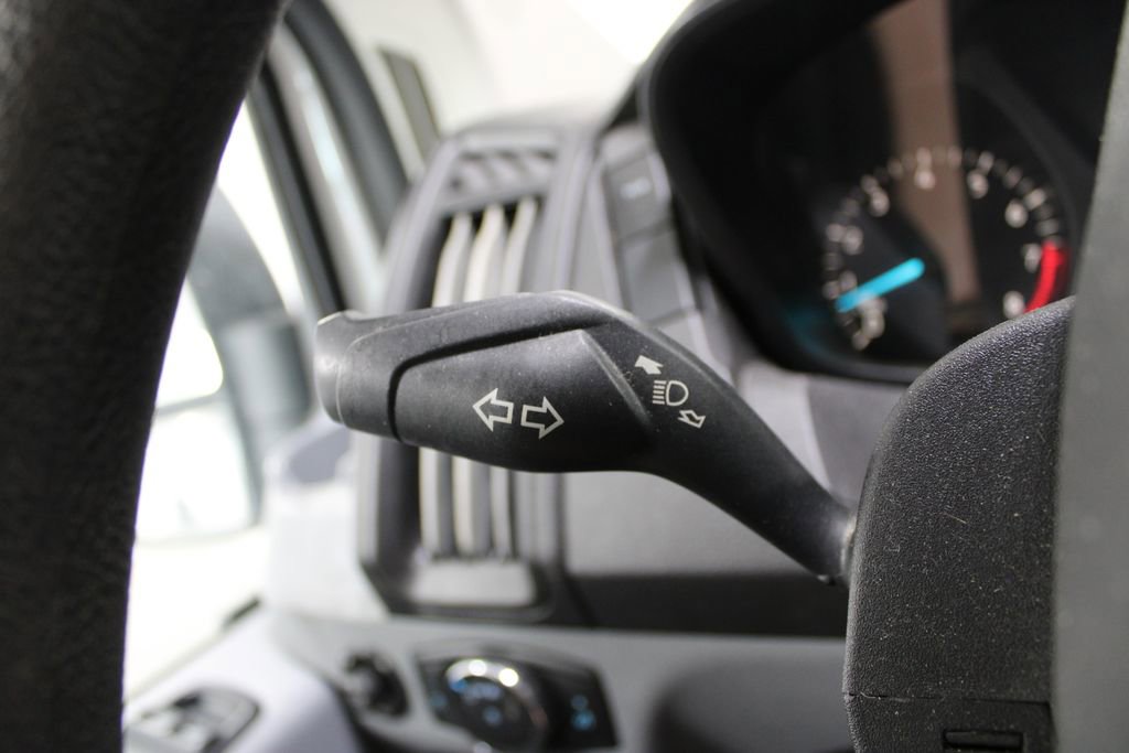 Used 2018 Ford Transit 150 XL image 21