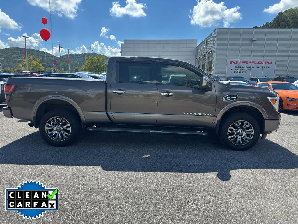 Used 2018 Nissan Titan Platinum Reserve w/ Platinum Utility Package image 2
