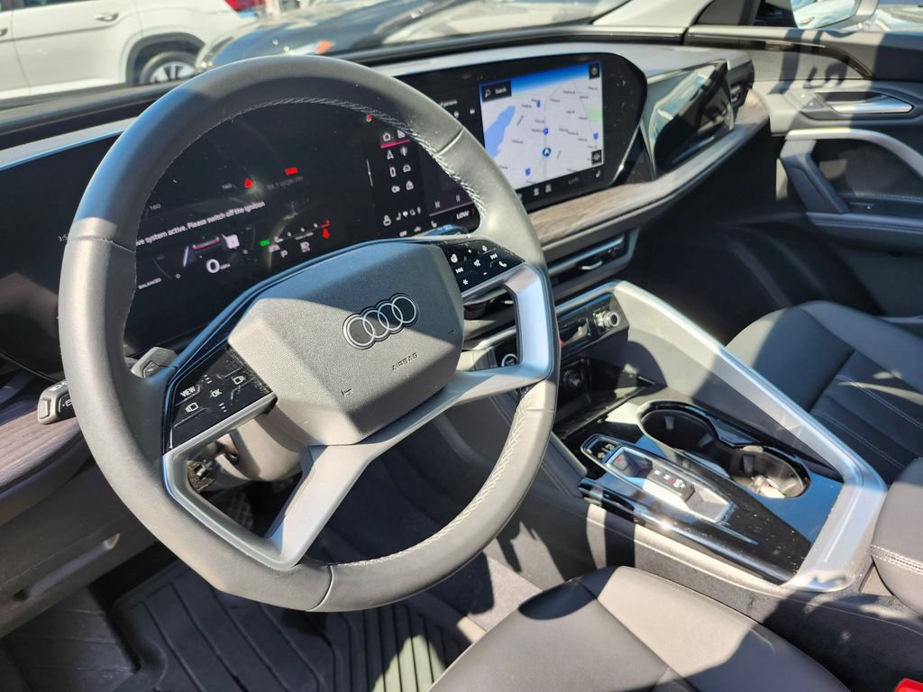 Certified 2025 Audi Q5 Premium w/ Convenience Package AWD/4WD image 8
