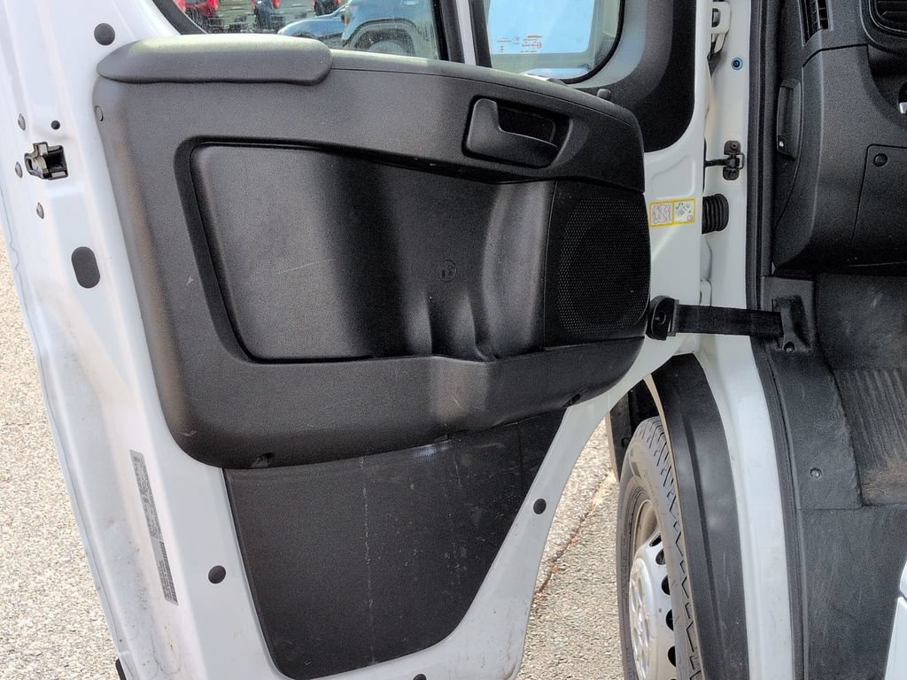 Used 2025 RAM ProMaster 2500 w/ Convenience Group FWD image 20