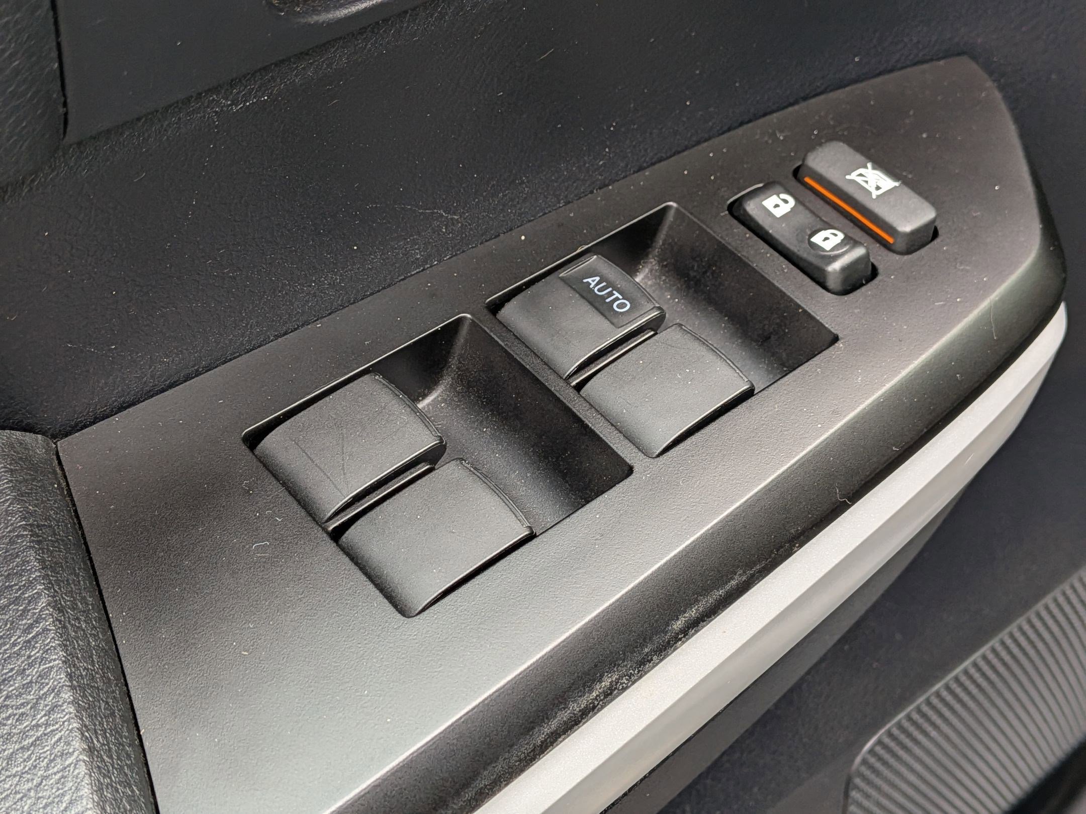 Used 2019 Toyota Tundra SR5 w/ SR5 Upgrade Package image 13