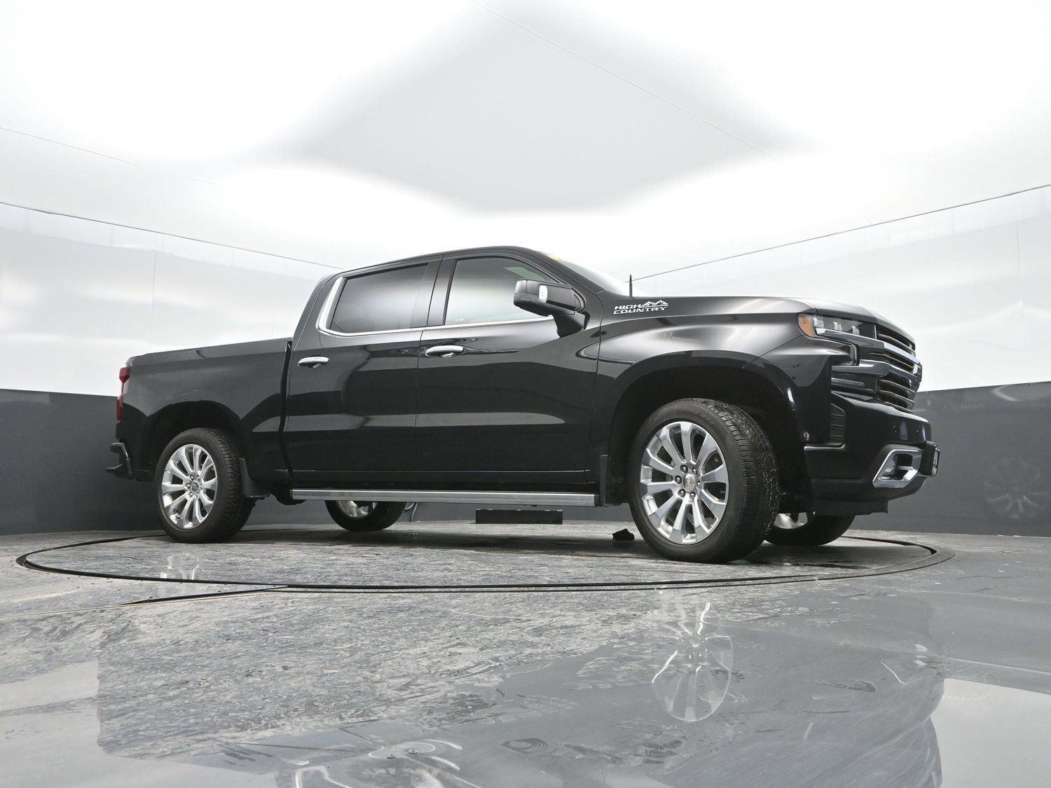 Used 2021 Chevrolet Silverado 1500 High Country image 42