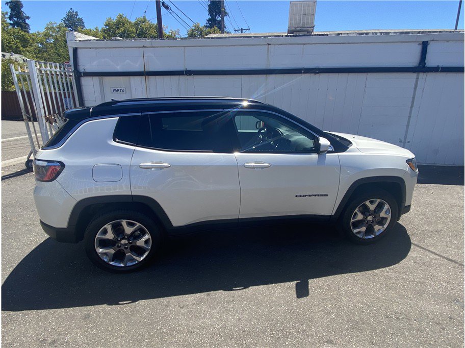 Used 2021 Jeep Compass Limited w/ Sun and Sound Group image 6