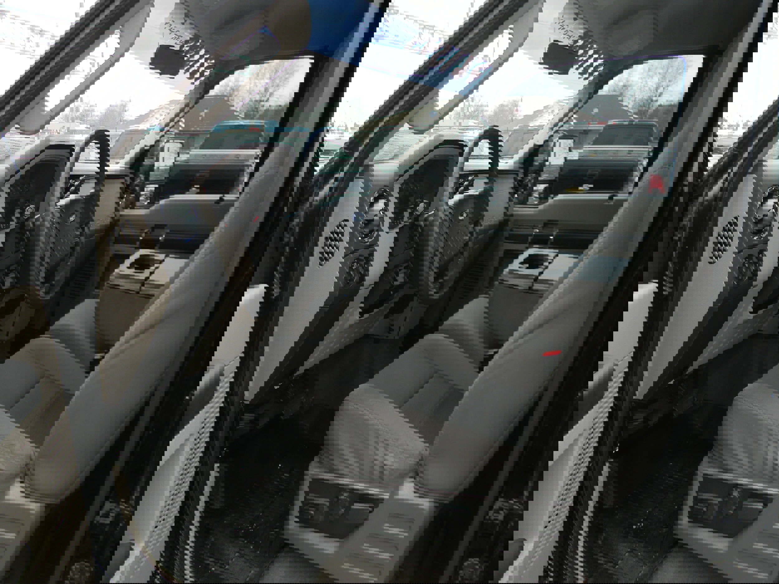 Used 2010 Ford F250 XLT image 5