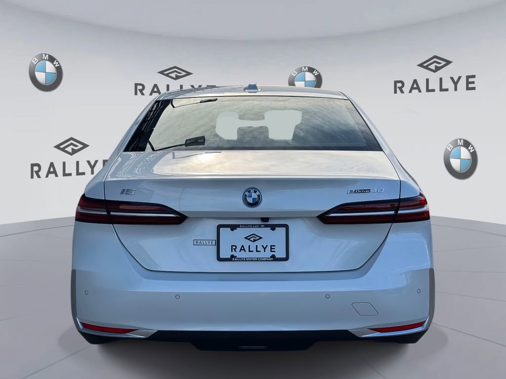 Certified 2024 BMW i5 eDrive40i w/ Convenience Package image 5