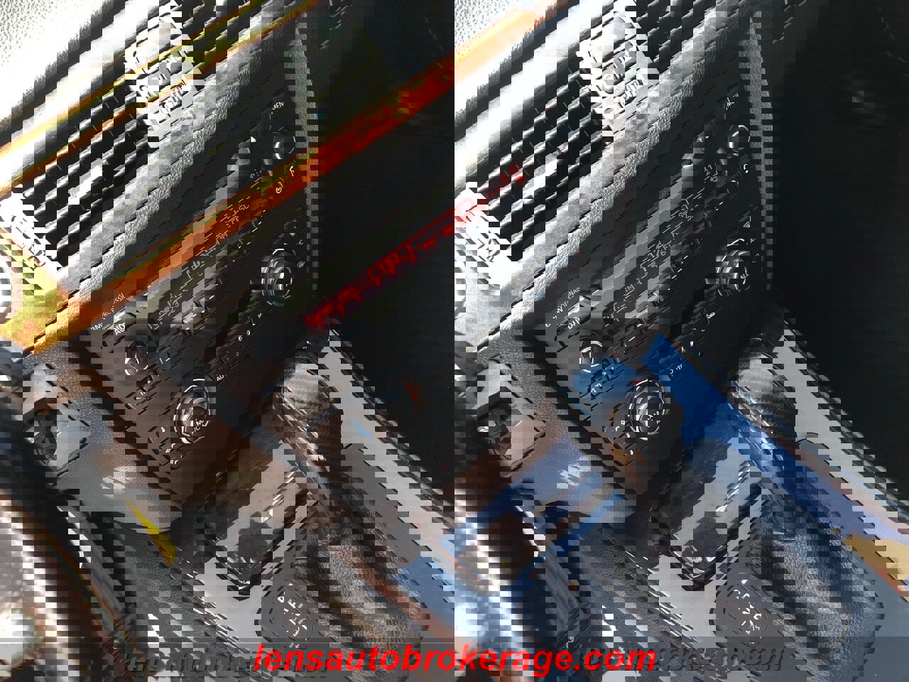 Used 2013 BMW 335i Convertible image 16